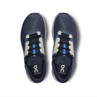 Cloudstratus 3 Running Shoes