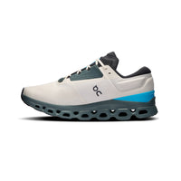 Cloudstratus 3 Running Shoes