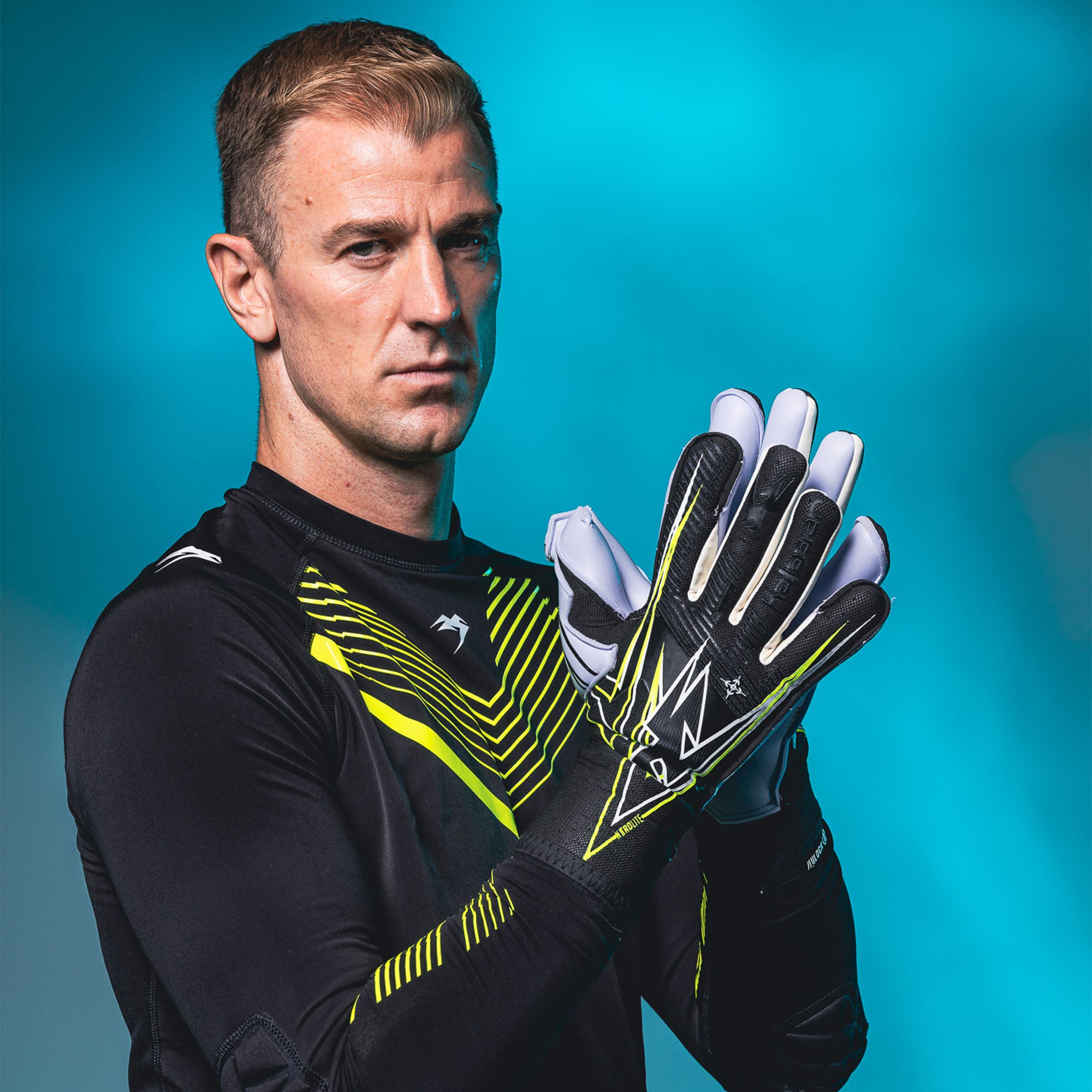 Kenny arthur best sale goalkeeper gloves