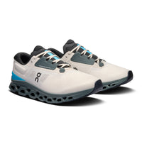 Cloudstratus 3 Running Shoes