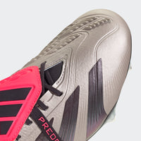 Predator 24 Elite Foldover Tongue SG Football Boots