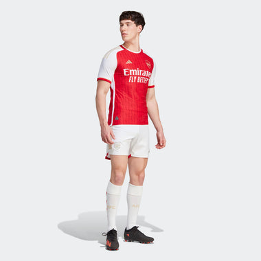 Arsenal's Tomiyasu Joins Asics - Footy Headlines